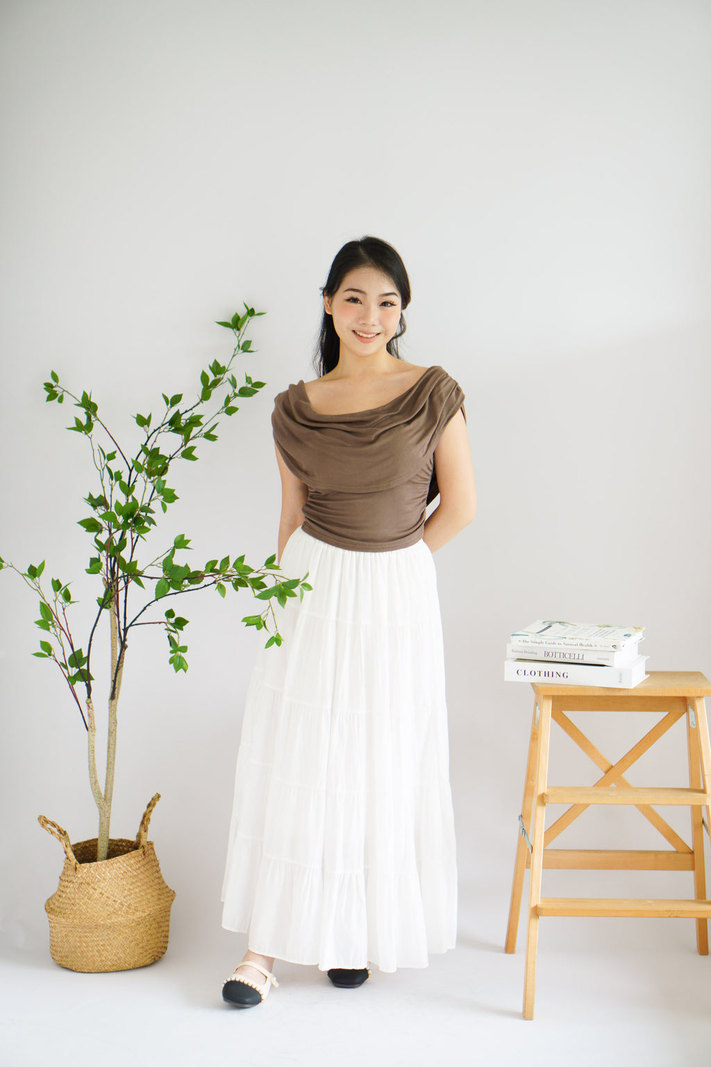 Rovi Cowl Neck Ruched Top in Khaki