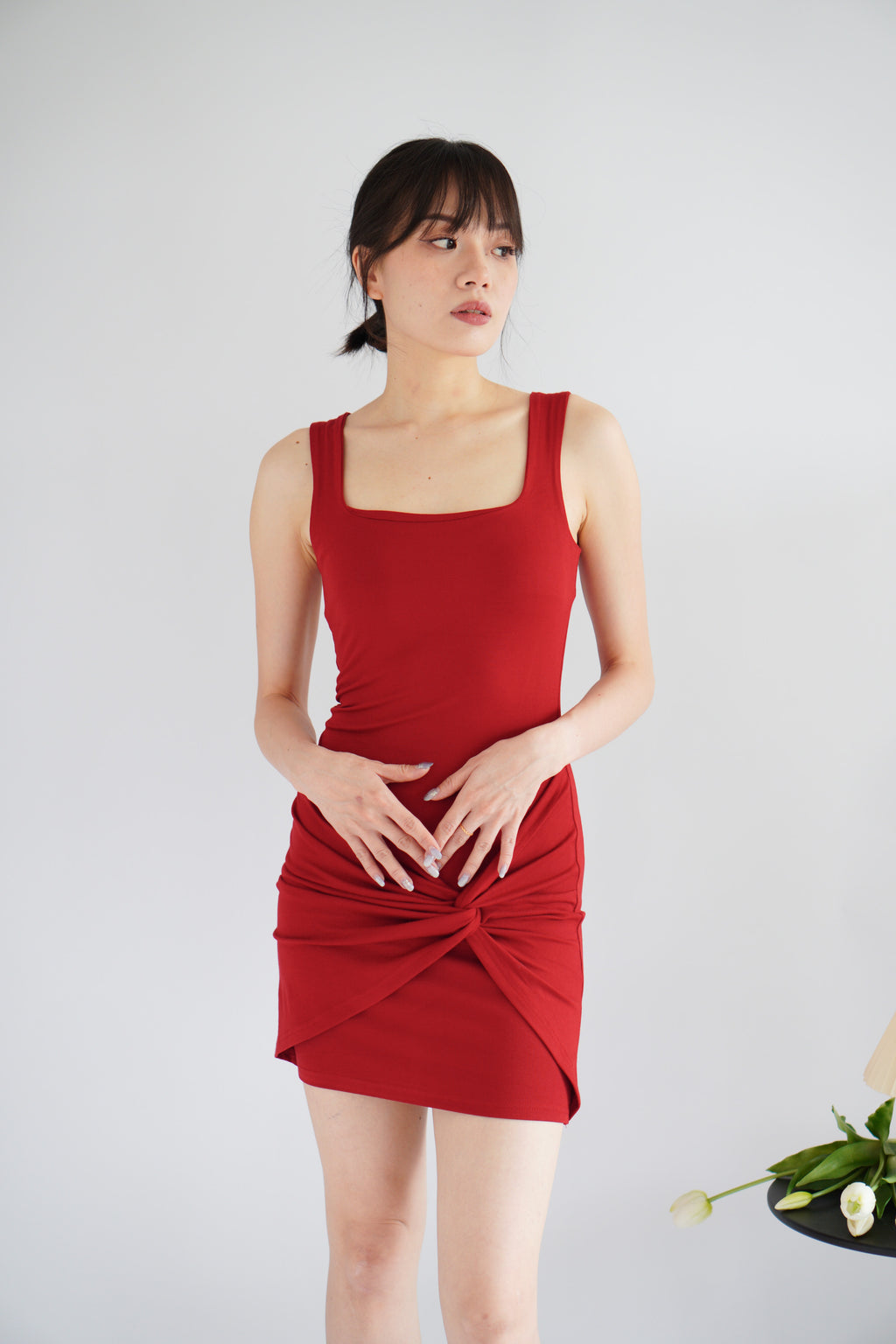 (BACKORDER) Tess Bodycon Twist Knot Mini Dress in Red