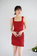 (BACKORDER) Tess Bodycon Twist Knot Mini Dress in Red