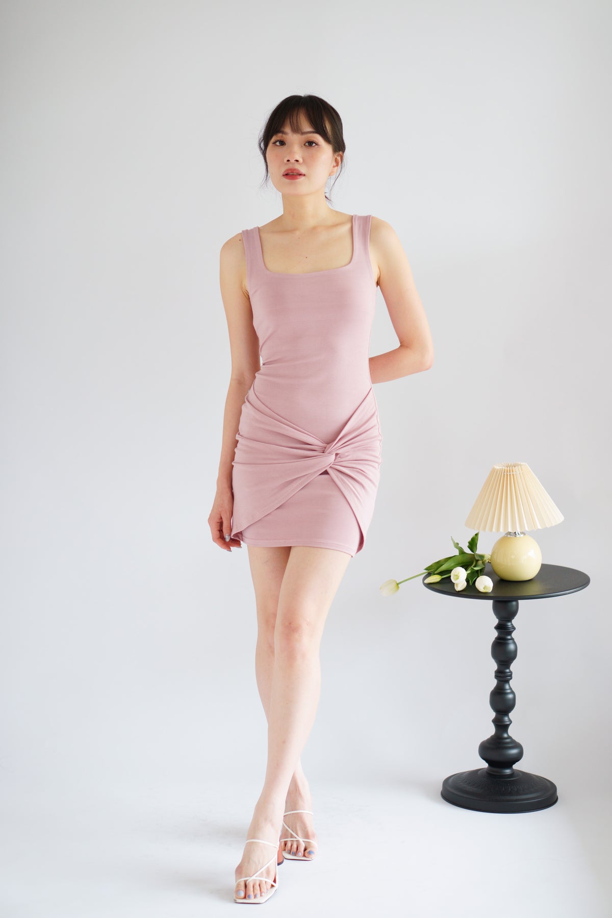 (BACKORDER) Tess Bodycon Twist Knot Mini Dress in Pink