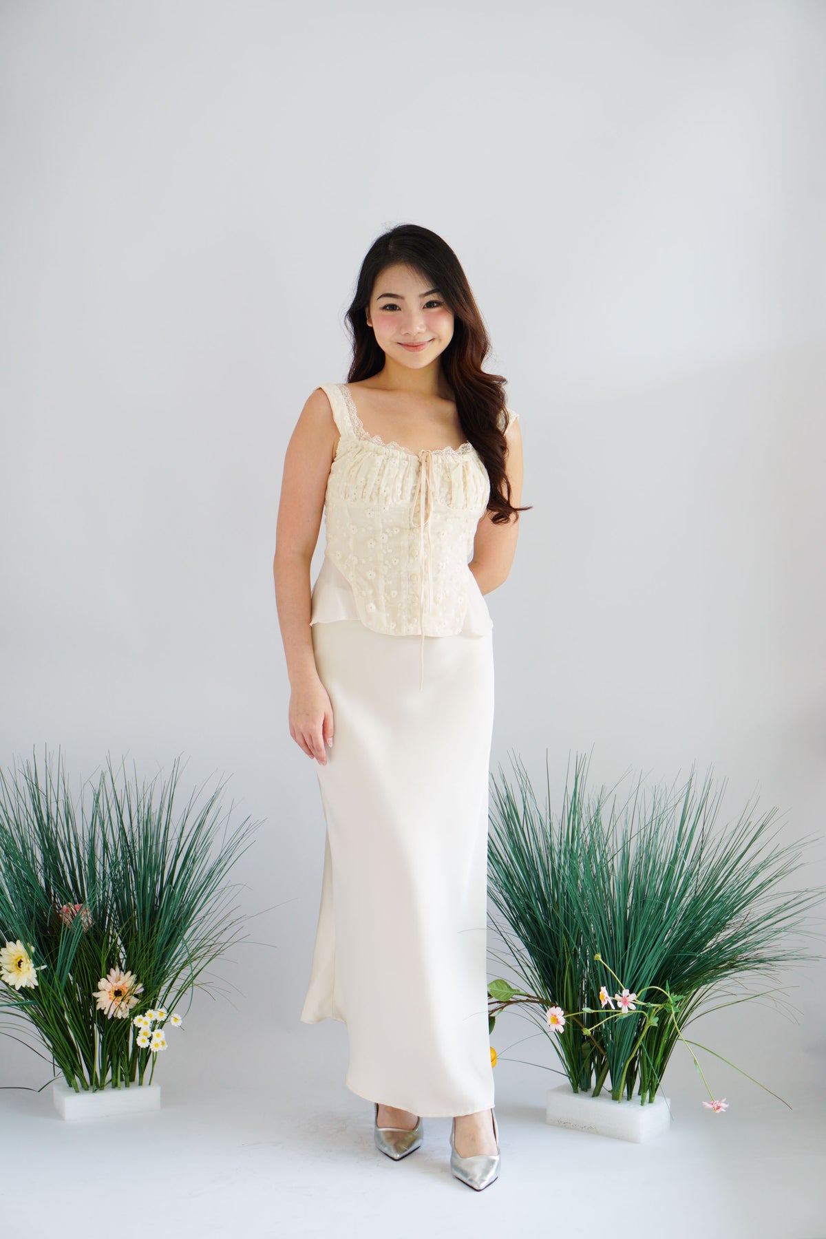 Calyra Floral Lace Bustier Top in Beige