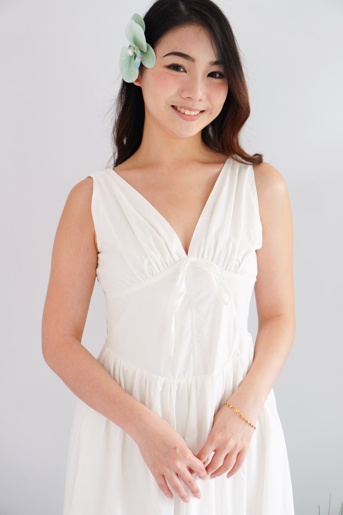 Isalyn V Neck Corset Maxi Dress in White