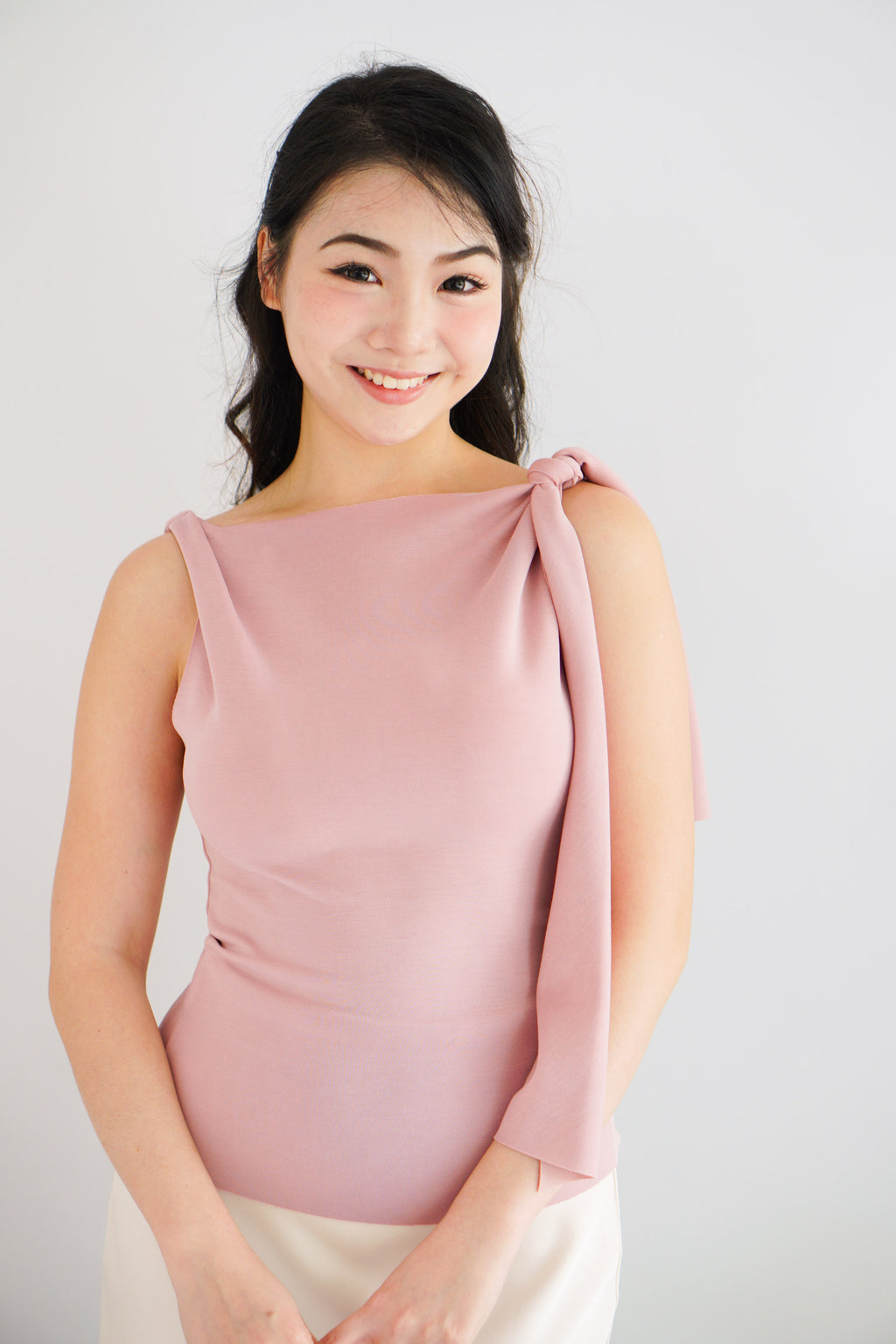 Lioris Boat Neck Tie Top in Pink