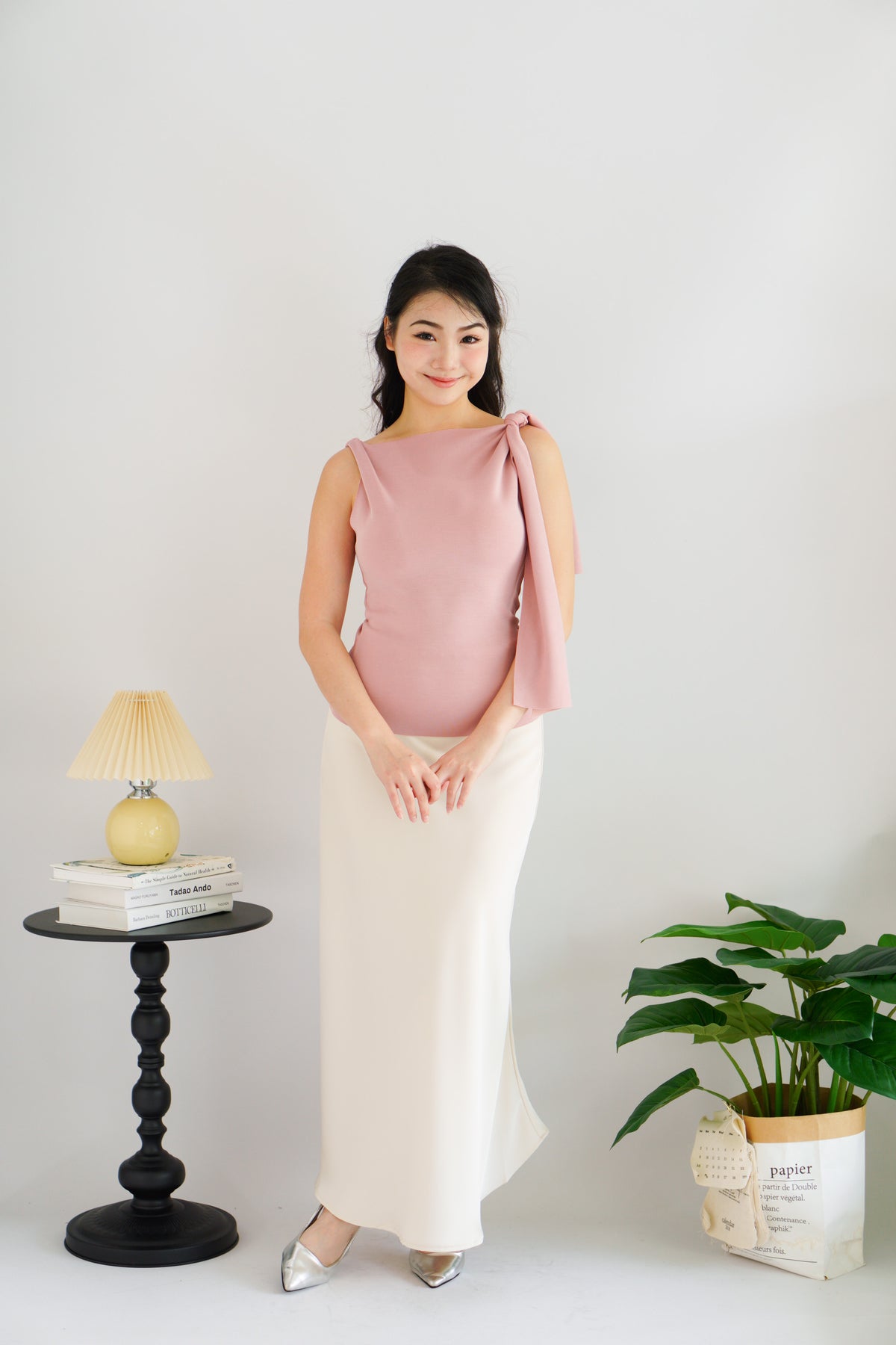 Lioris Boat Neck Tie Top in Pink