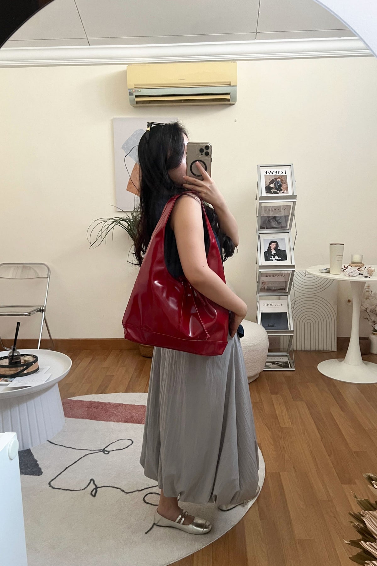 Caramel Candy Ribbon Tote Bag in Red