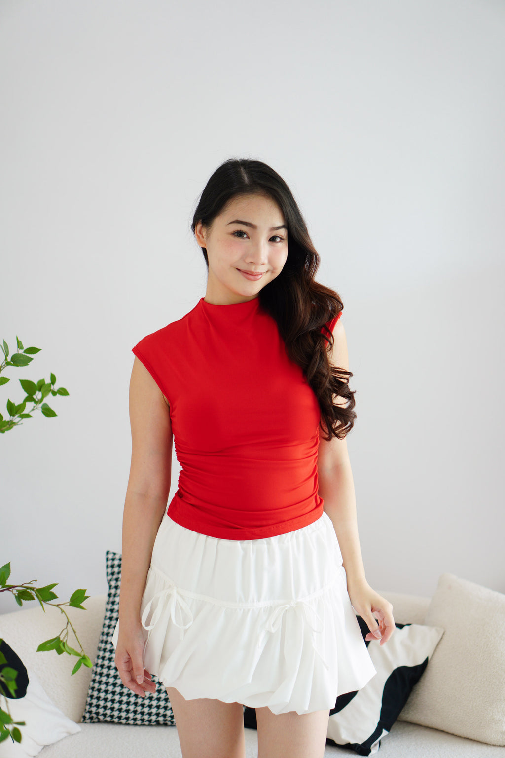 Nina Basic High Neck Top in Red