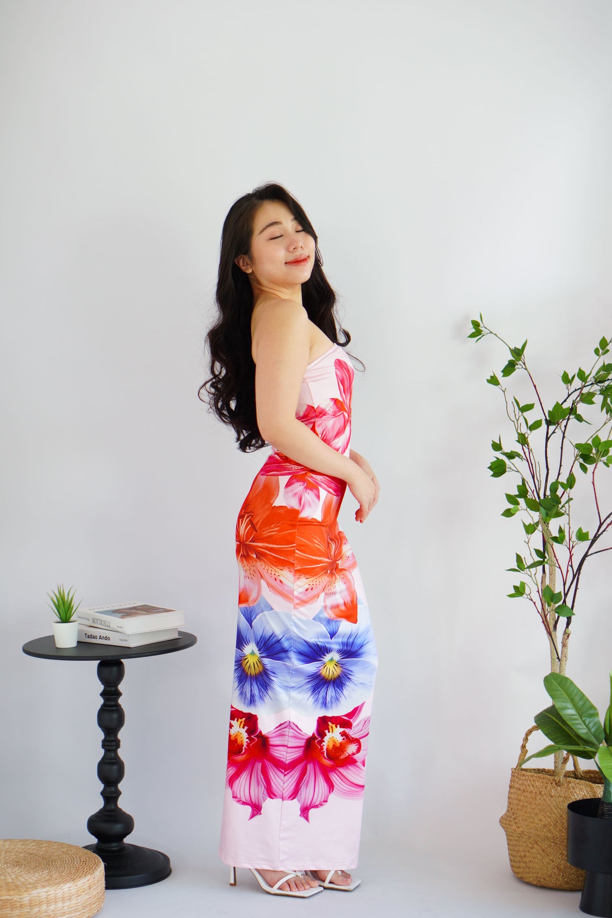 Faylora Floral Printed Maxi Tube Bodycon Dress in Pink