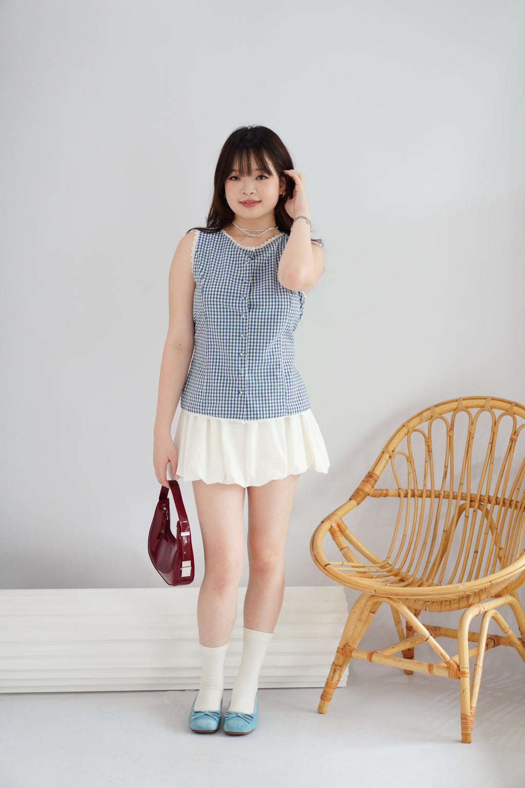 Marlianne Gingham Sleeveless Button Down Top in Blue