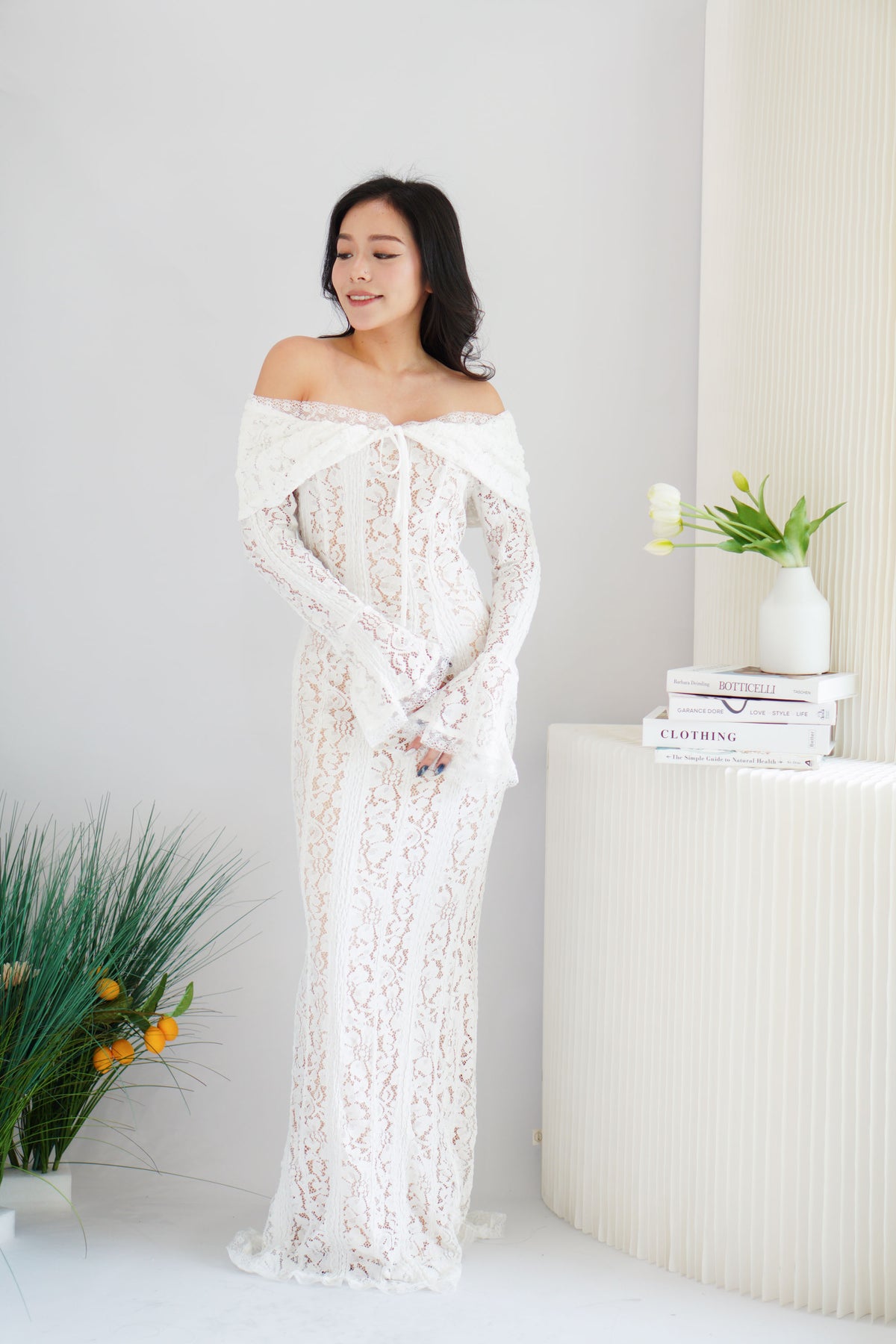 (Premium) Thaleessa Lace Off Shoulder Maxi Dress in White