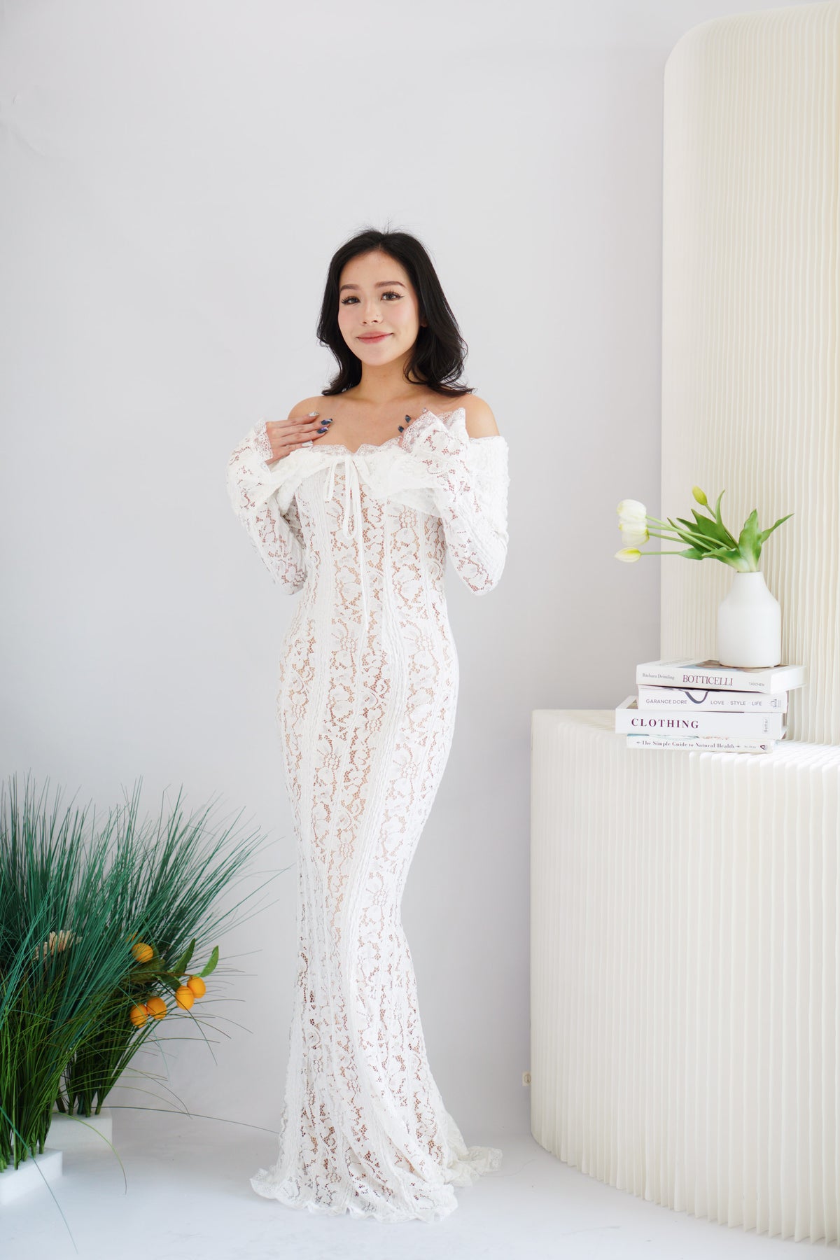 (Premium) Thaleessa Lace Off Shoulder Maxi Dress in White