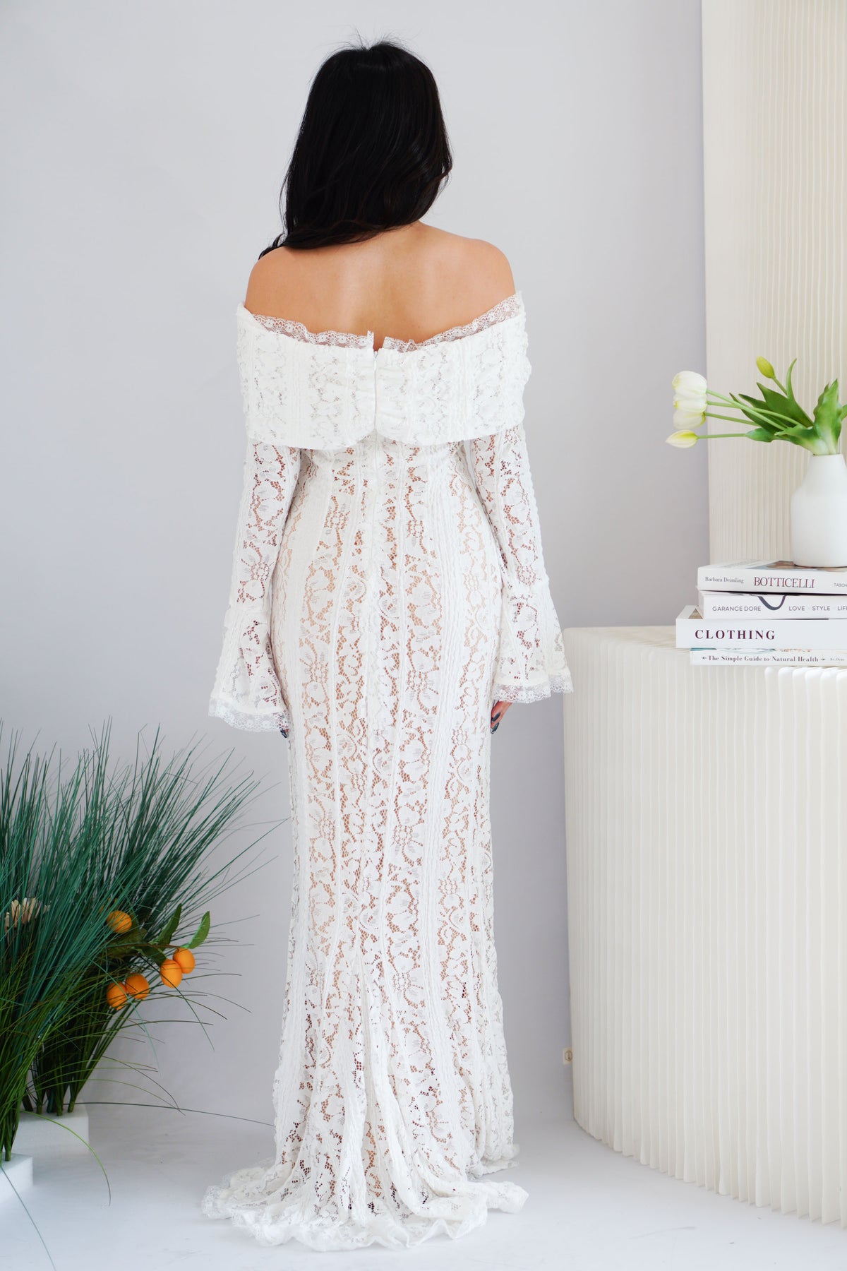 (Premium) Thaleessa Lace Off Shoulder Maxi Dress in White