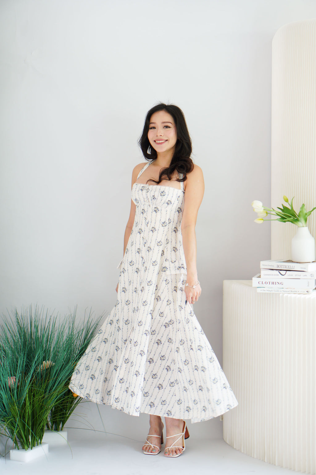 Vesira Halter Neck Floral Maxi A-Line Dress in White