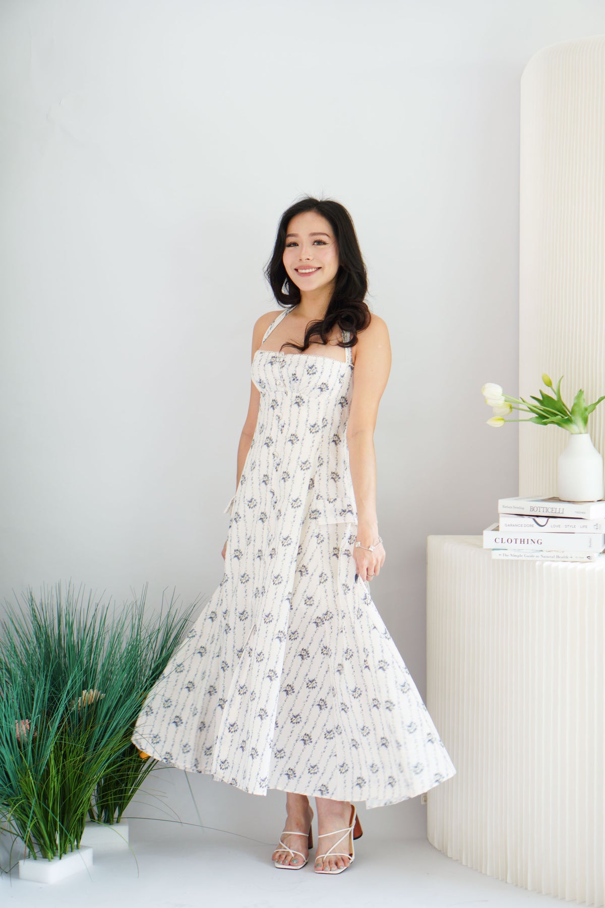 Vesira Halter Neck Floral Maxi A-Line Dress in White
