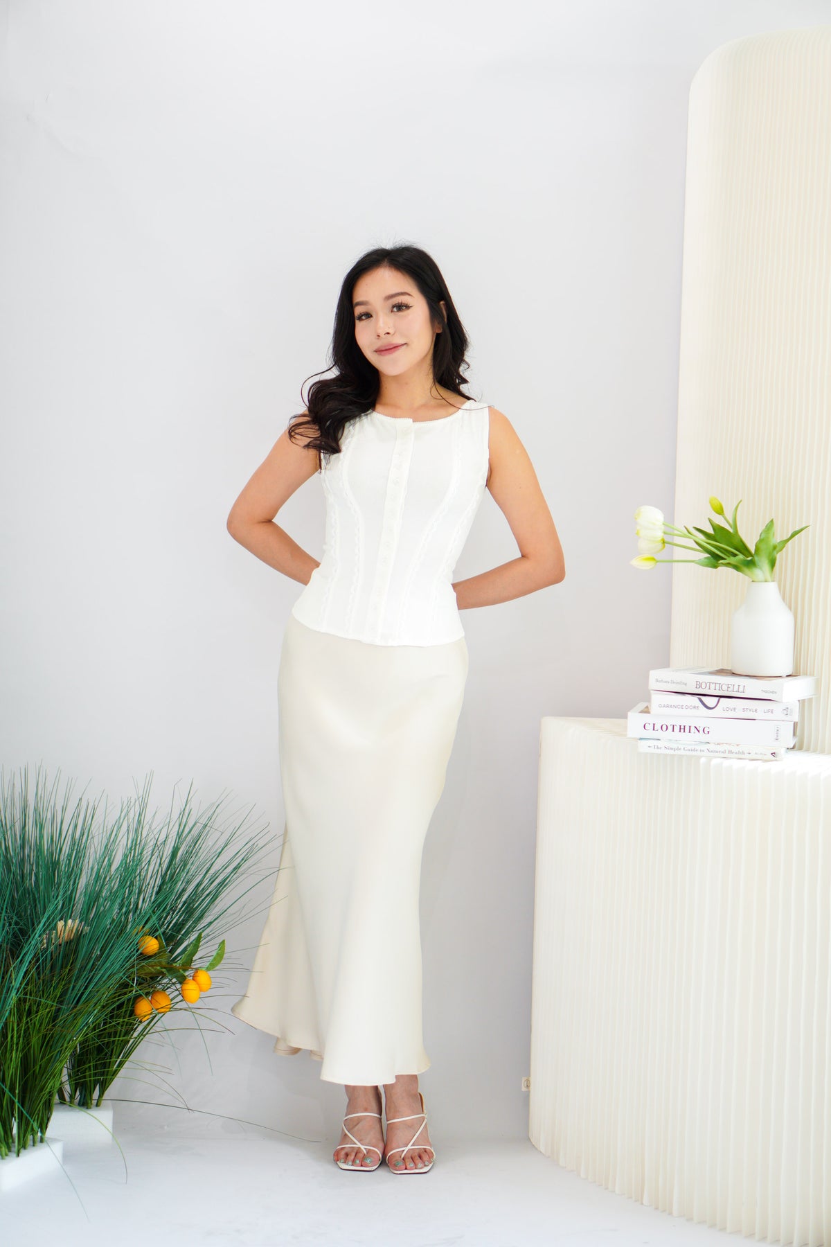 Rynki Button Down Boat Neck Top in White