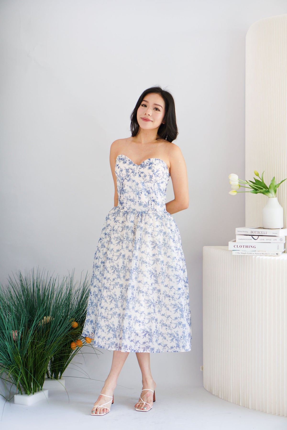 Miralyn Padded Corset Floral Midi Dress in Blue