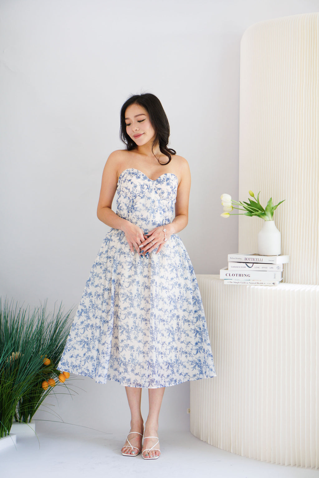 Miralyn Padded Corset Floral Midi Dress in Blue