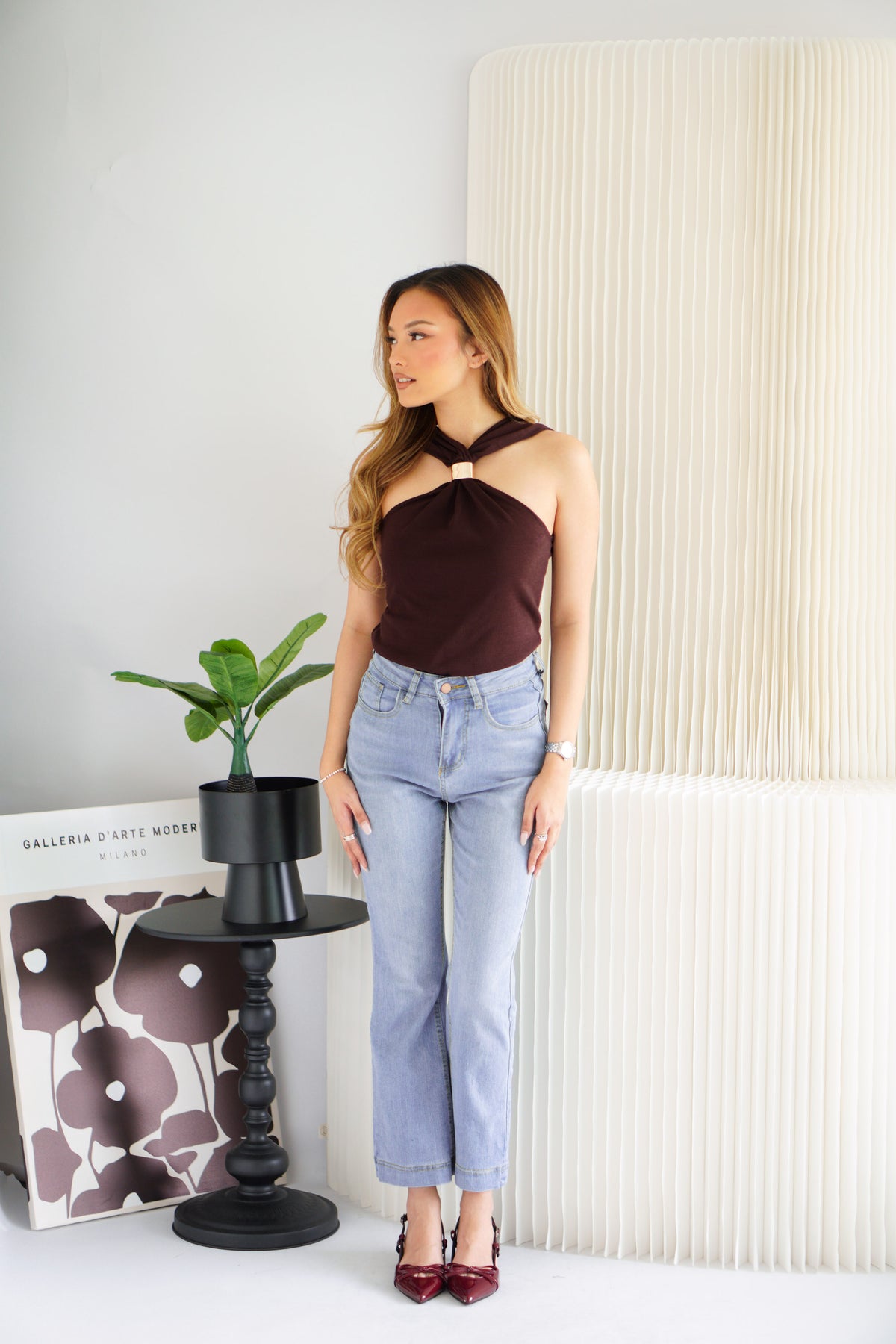 (BACKORDER) Vion Halter Neck Knit Top with Gold Clasp in Brown