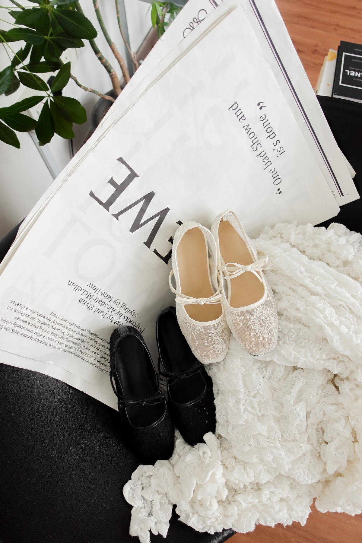Bloom Mesh Ribbon Flats in Black