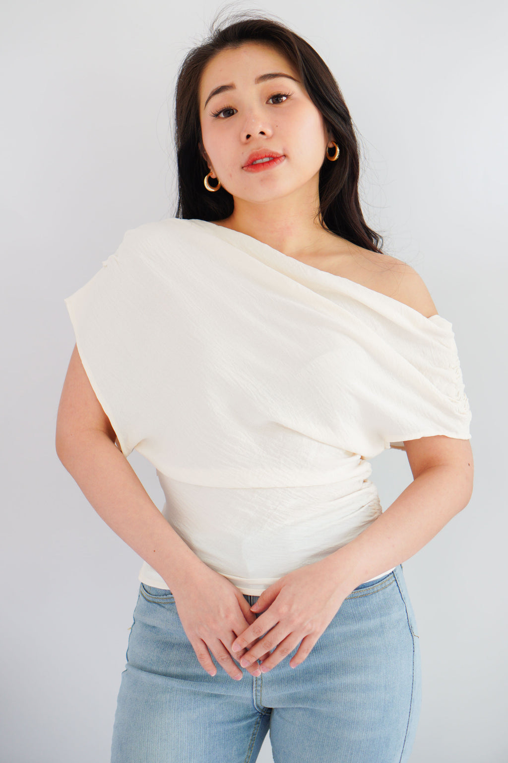 Jilsa Ruched Toga Off Shoulder Top in Cream