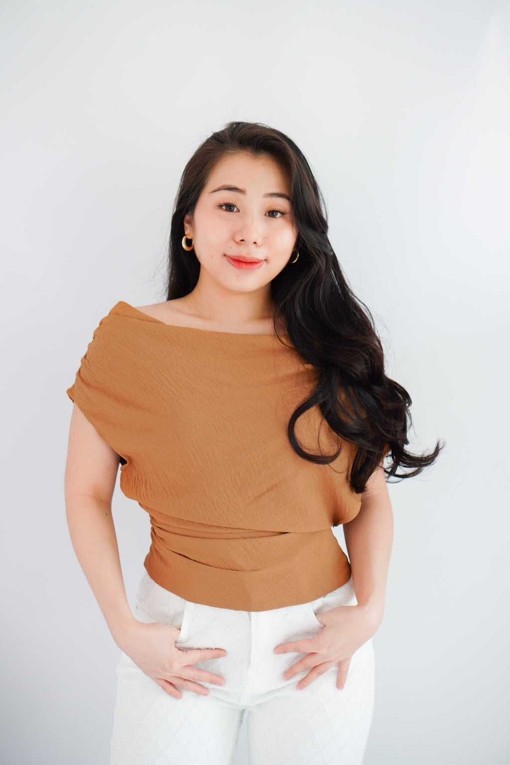Jilsa Ruched Toga Off Shoulder Top in Brown