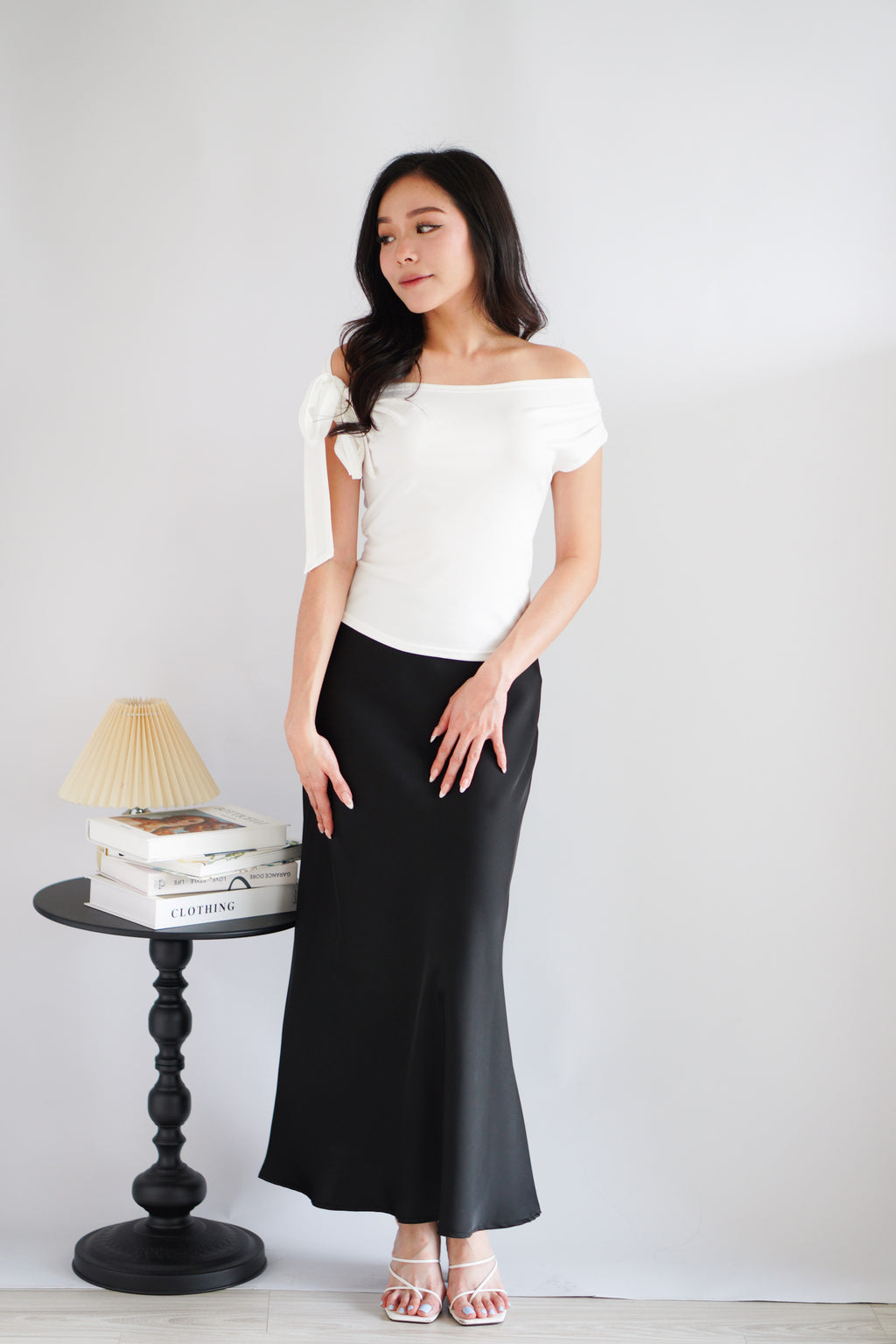Sriya Toga Ribbon Self Tied Top in White