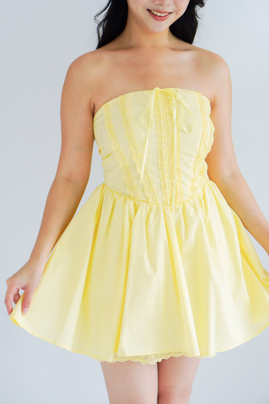 Veyra Mini Tube A-line Dress with Lace in Yellow