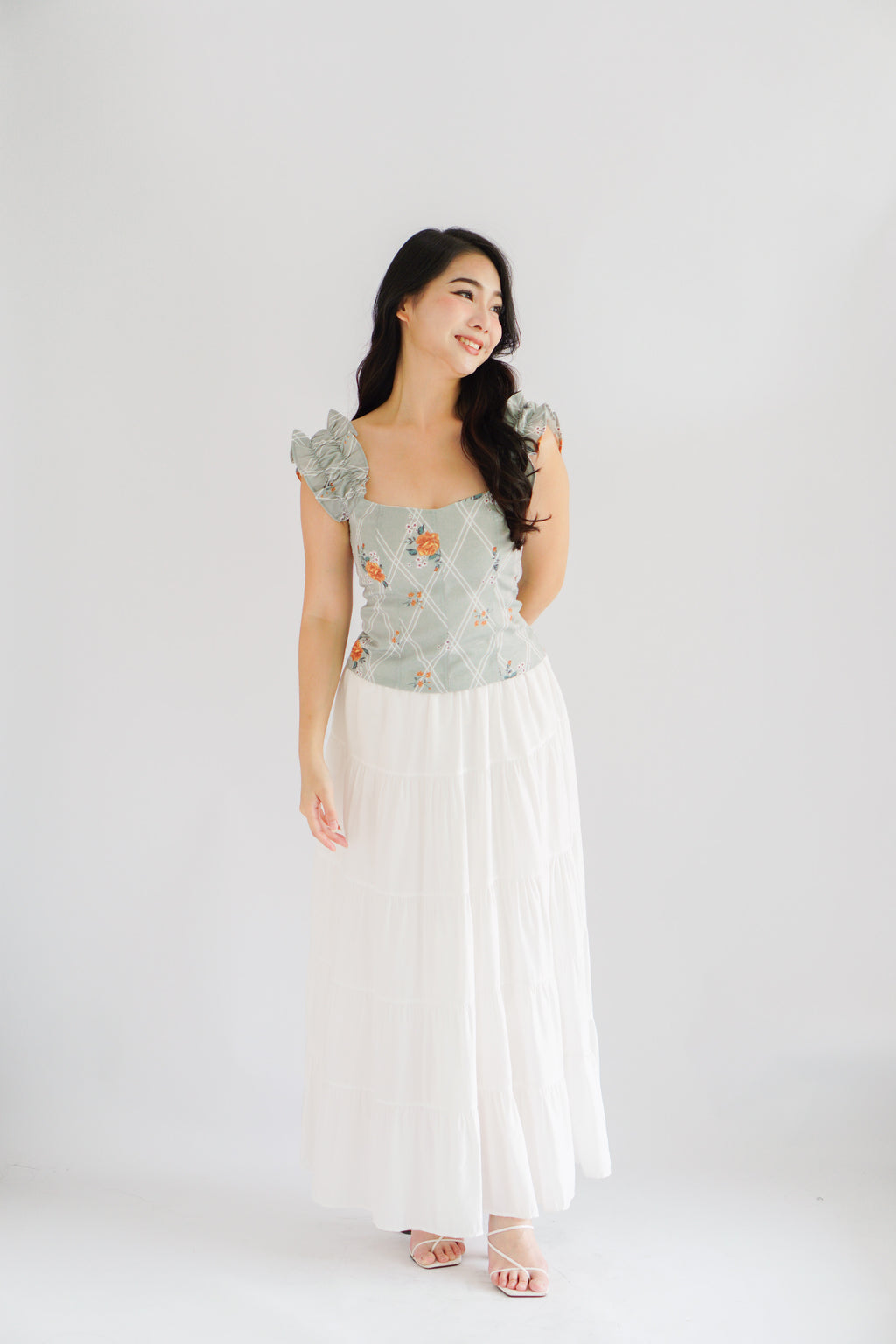 Thalira Floral Ruffles Sleeve Top in Green