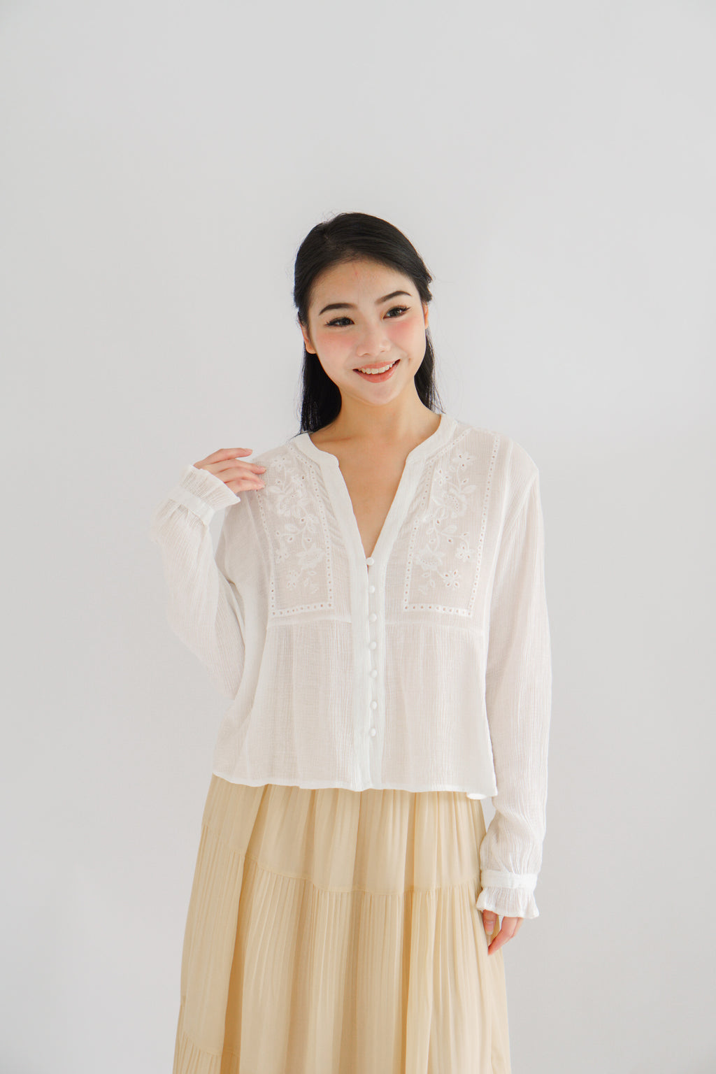 Sera V Neck Boho Blouse Top in White