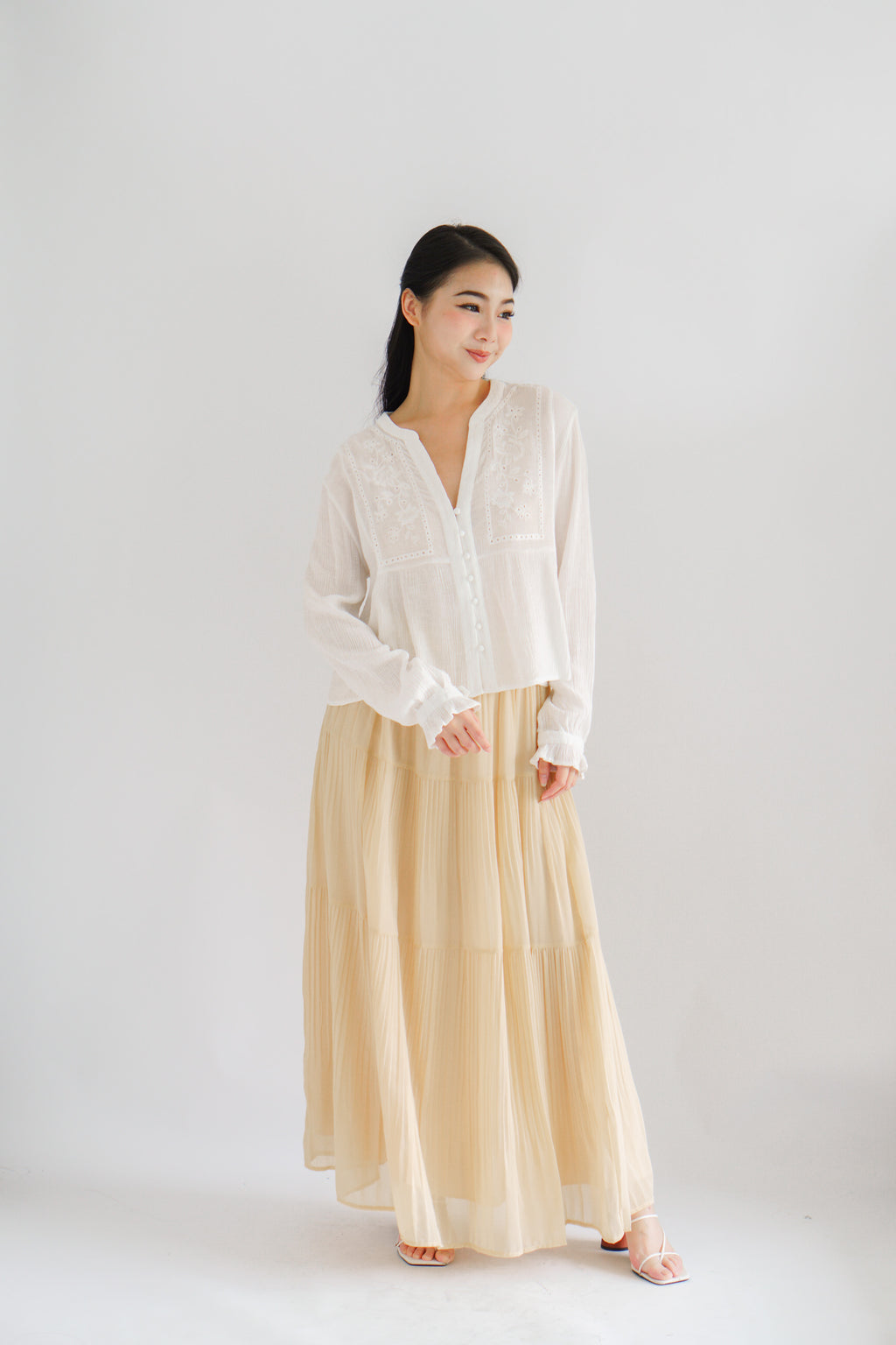 Sera V Neck Boho Blouse Top in White