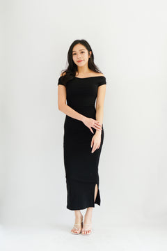 Renka Off Shoulder Ruched Bodycon Dress in Black