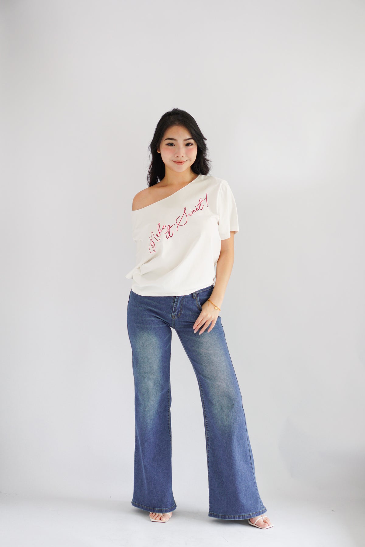 Elle Low Waist Bell Bottom Jeans in Dark Blue