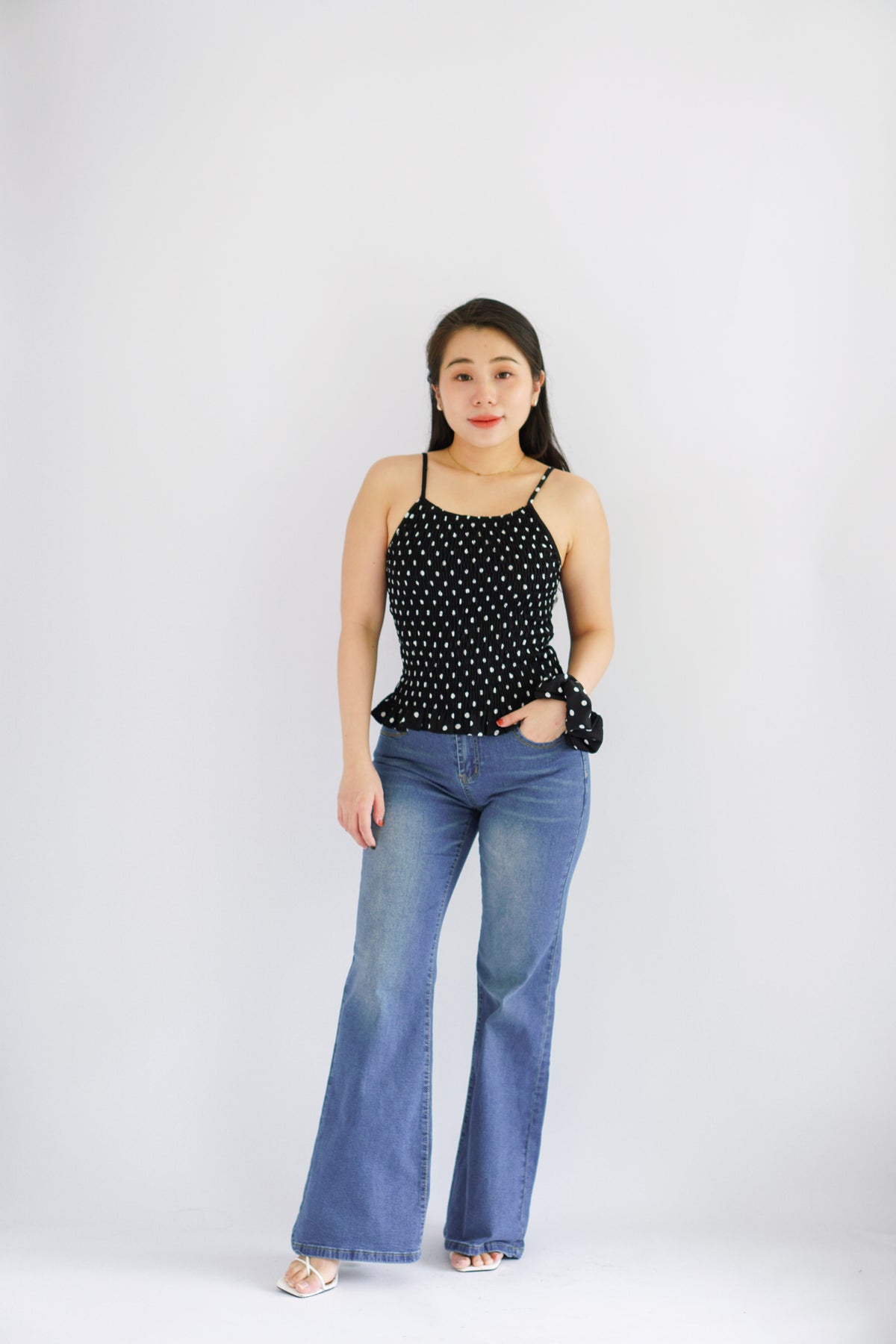 Elle Low Waist Bell Bottom Jeans in Dark Blue