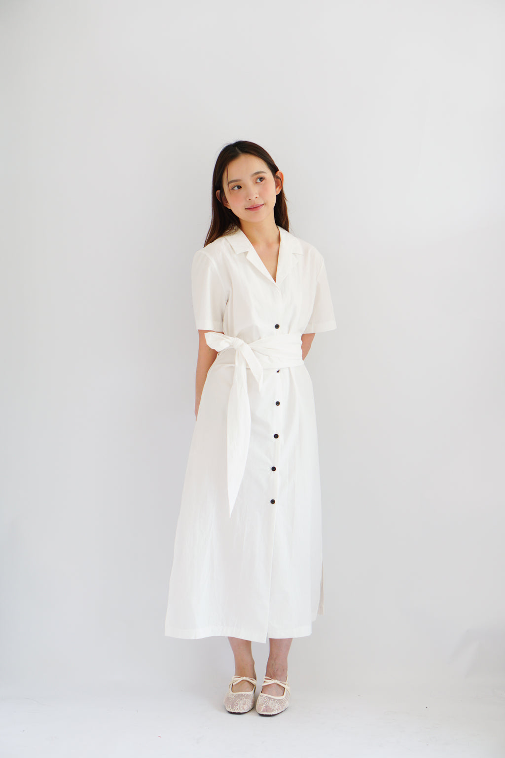 (BACKORDER) Kyana Collar Button Down Wrap Dress in White