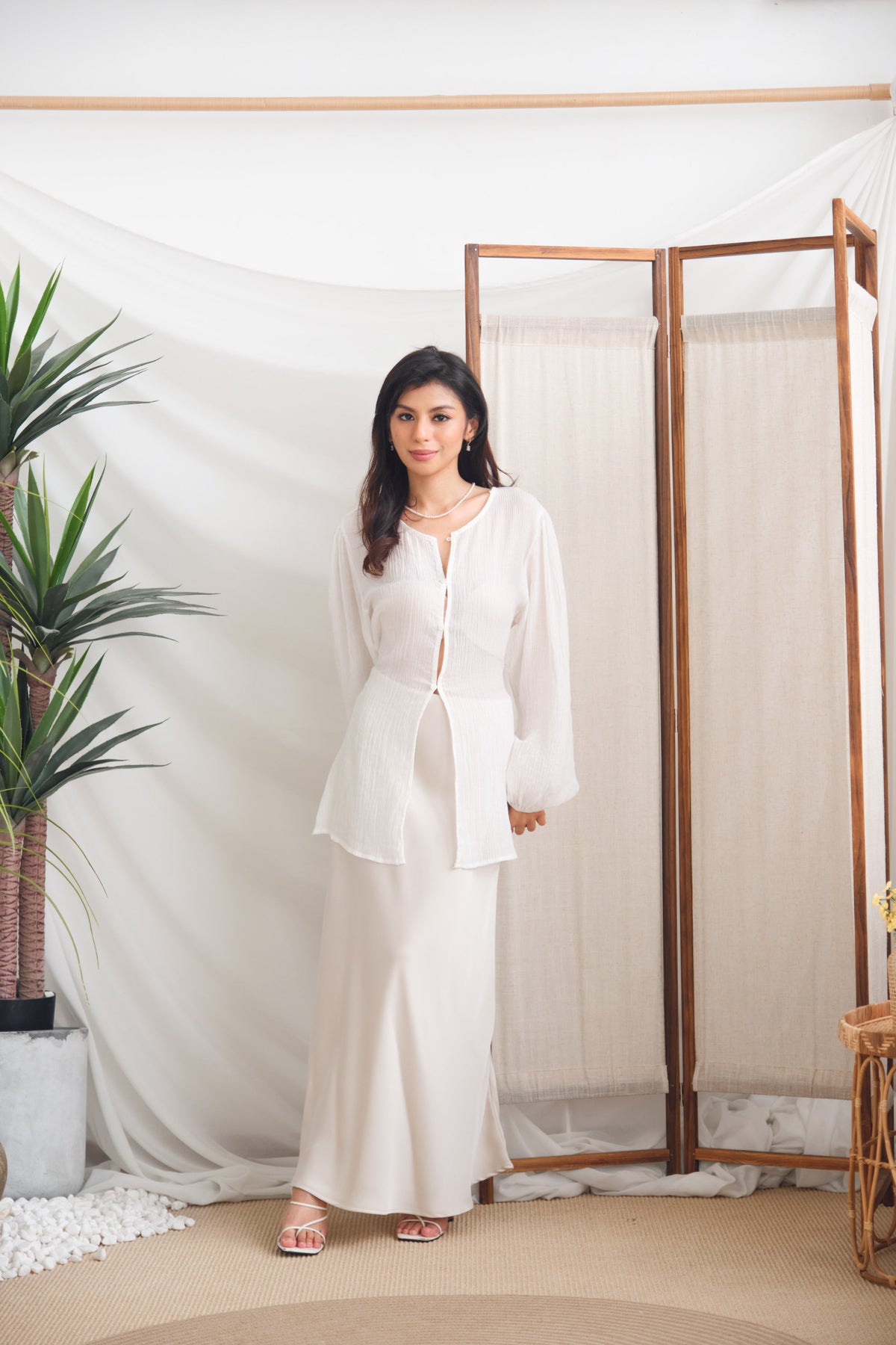Nora Set by Bash in White