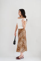Kae Midi Skirt in Leopard Print