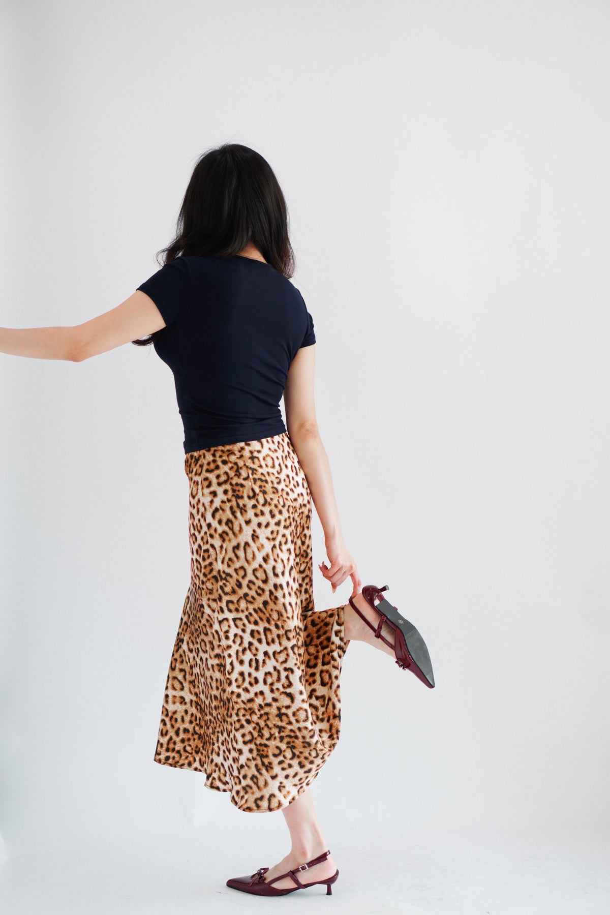 Kae Midi Skirt in Leopard Print