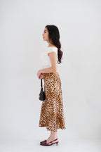 Kae Midi Skirt in Leopard Print