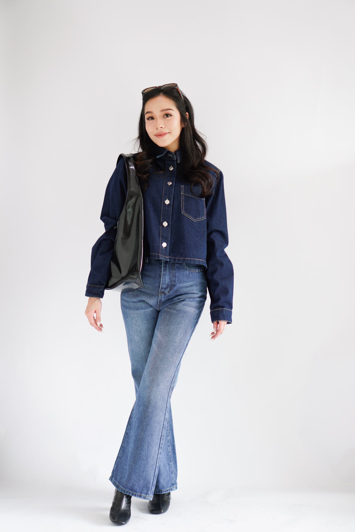 Elara Straight Cut Denim Jeans in Blue