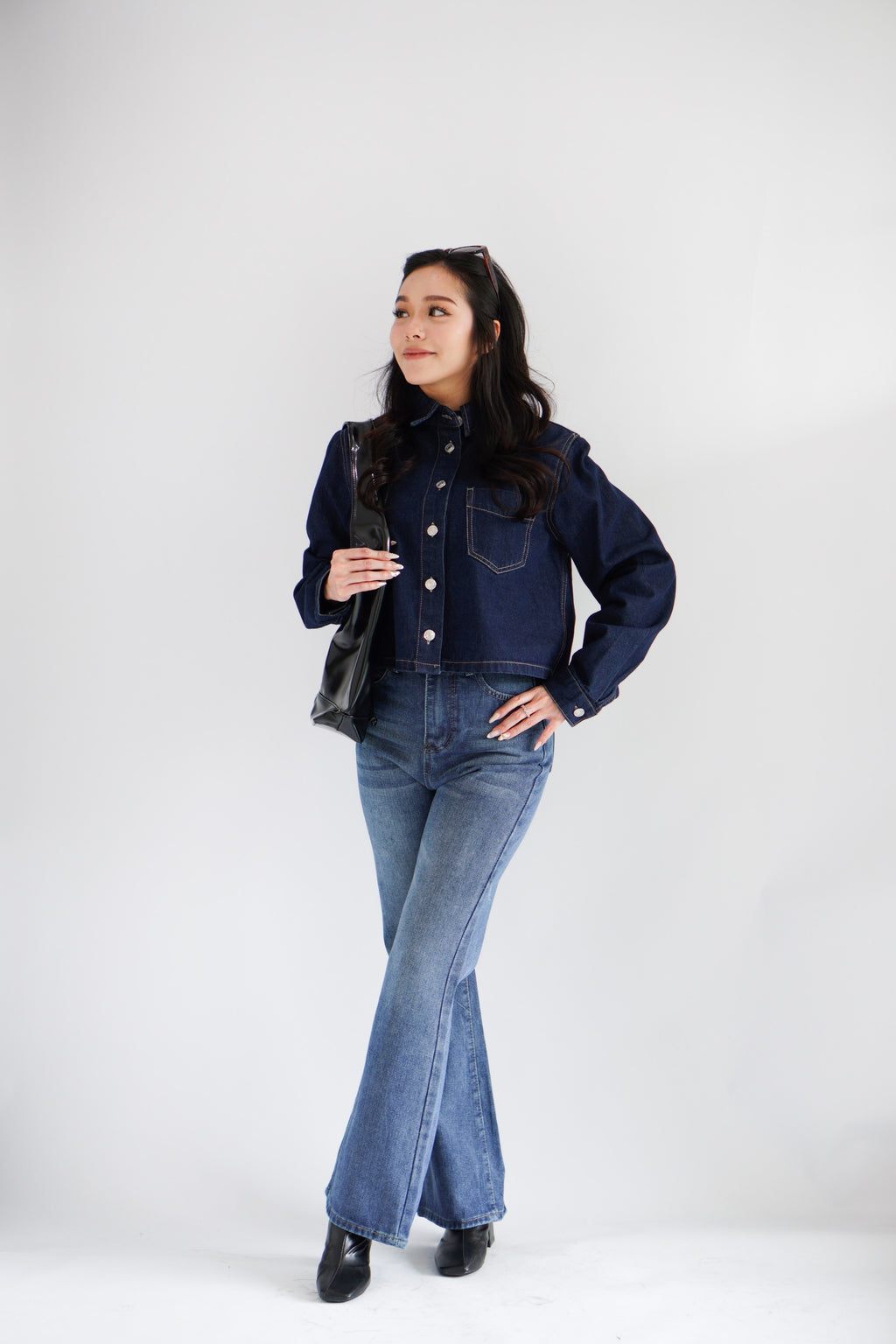 Elara Straight Cut Denim Jeans in Blue