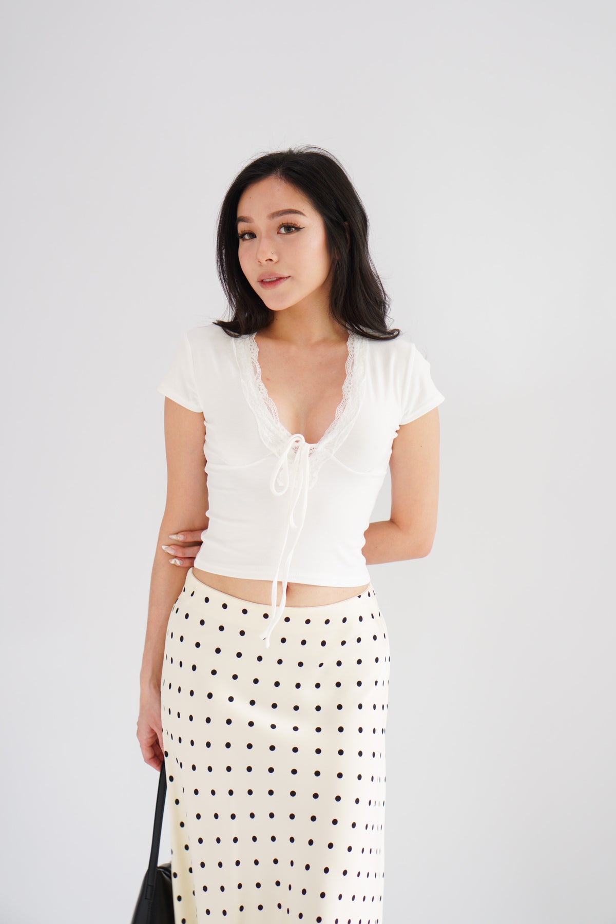 Fianna V Neck Lace Ribbon Short Sleeves Top in White