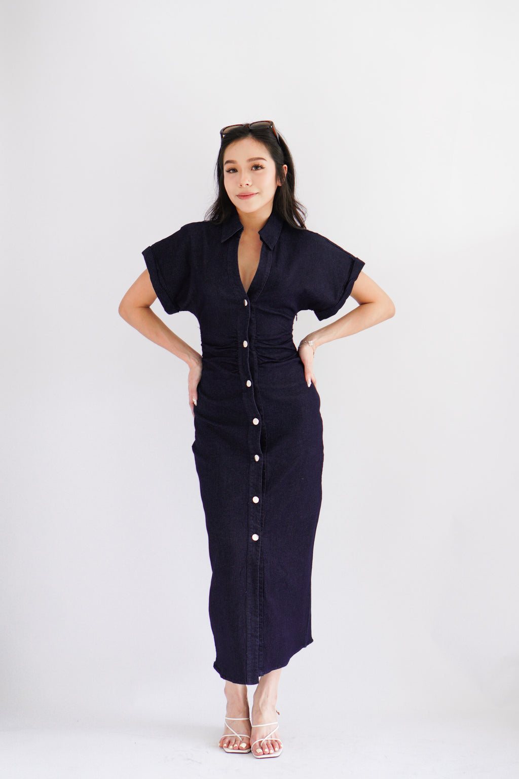Elin Denim Collar Cap Sleeve Button Down Bodycon Dress in Blue