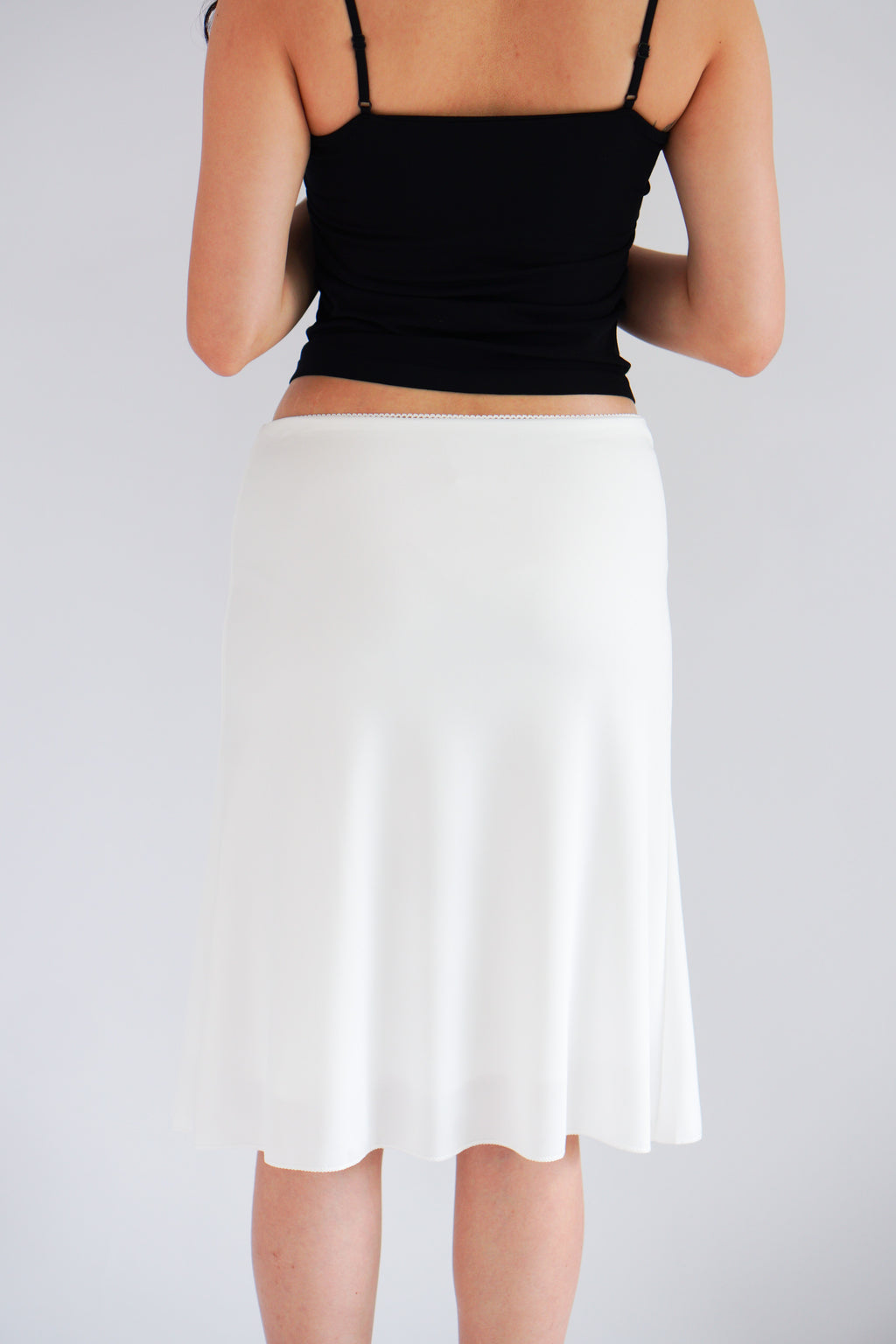 Porsi Midi Skirt in White
