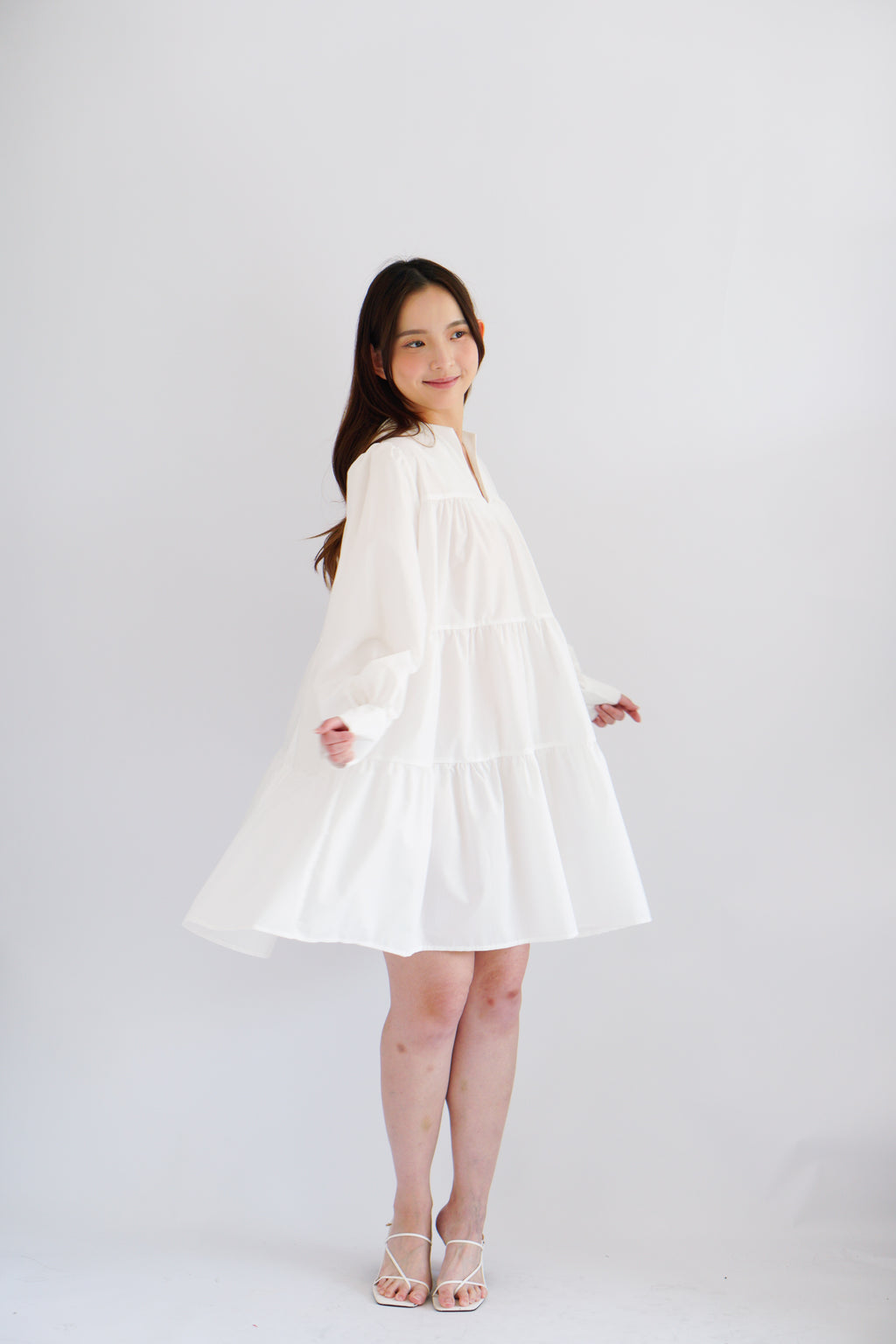 Love Dara Flowy Long Sleeve Dress in White