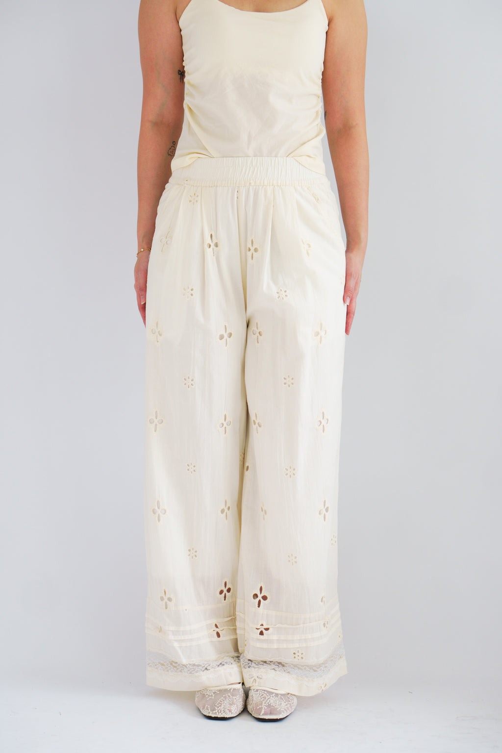 Jiru Eyelet Lace Pants in Cream