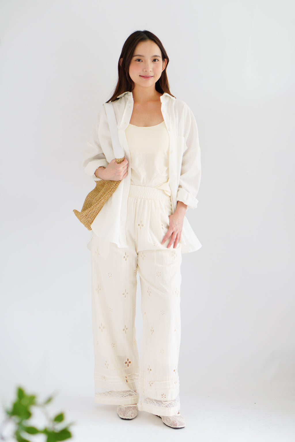 Jiru Eyelet Lace Pants in Cream