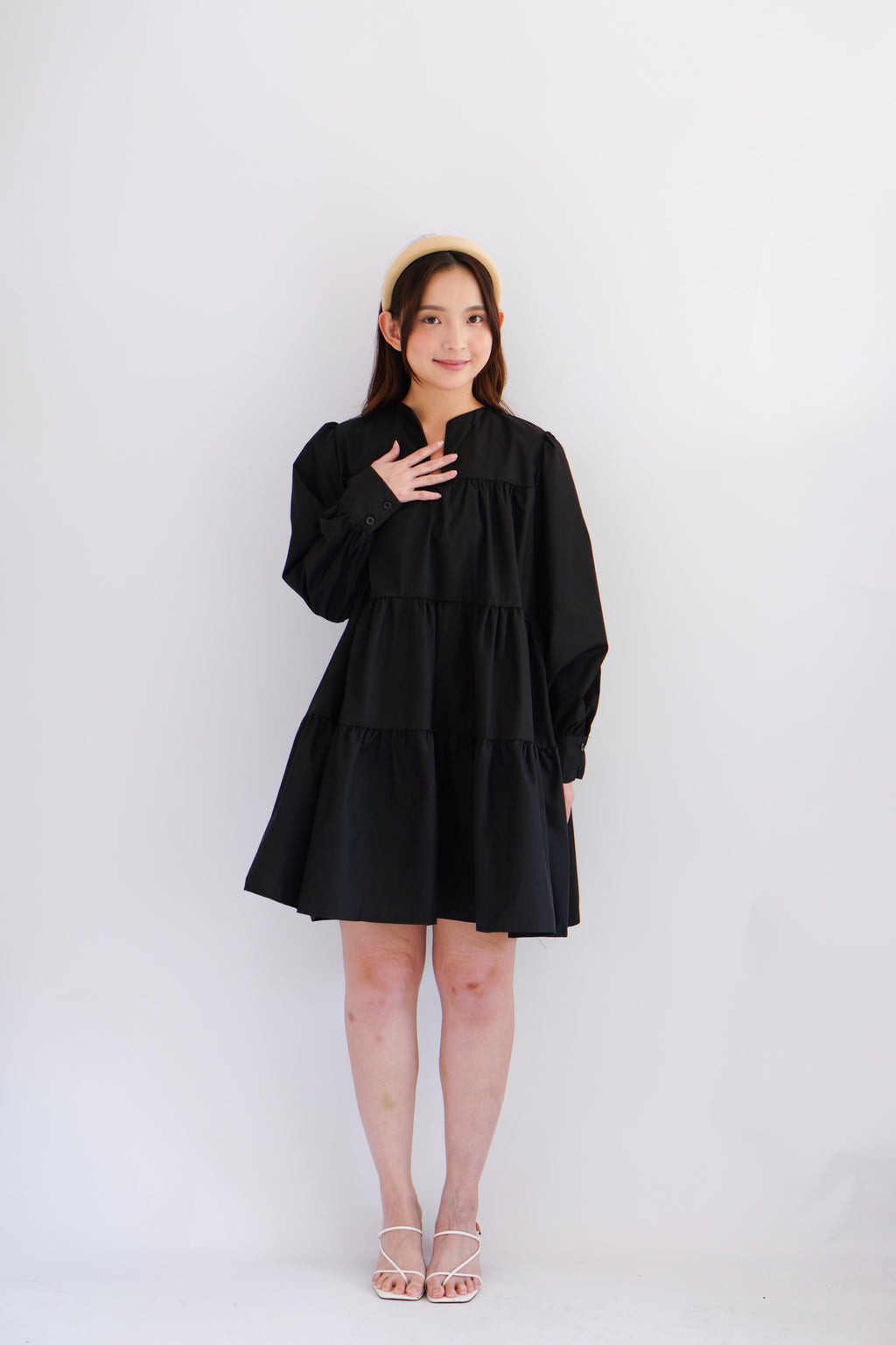 (BACKORDER) Love Dara Flowy Long Sleeve Dress in Black