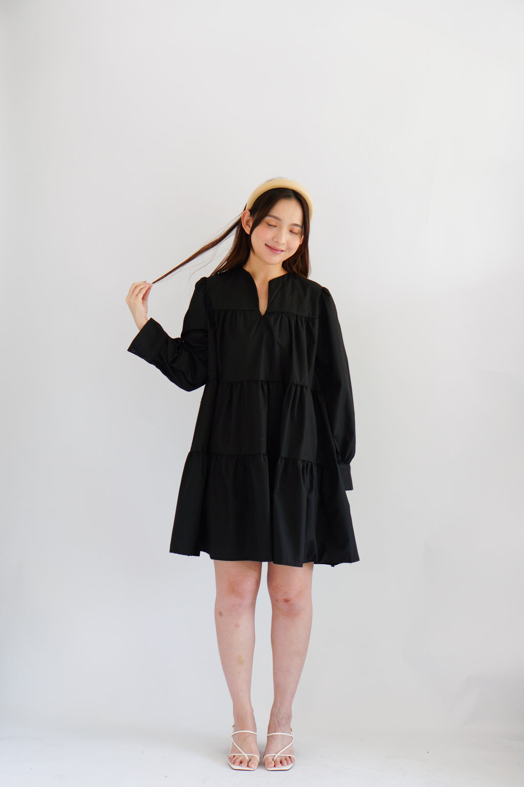 (BACKORDER) Love Dara Flowy Long Sleeve Dress in Black