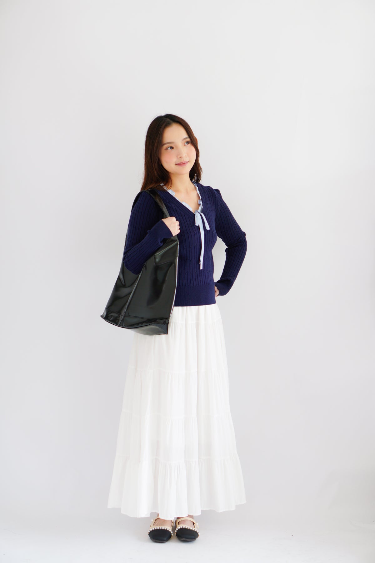 Missha Ribbon Ruffles Knit Top in Dark Blue