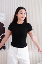 Jess Basic Round Neck Top in Black