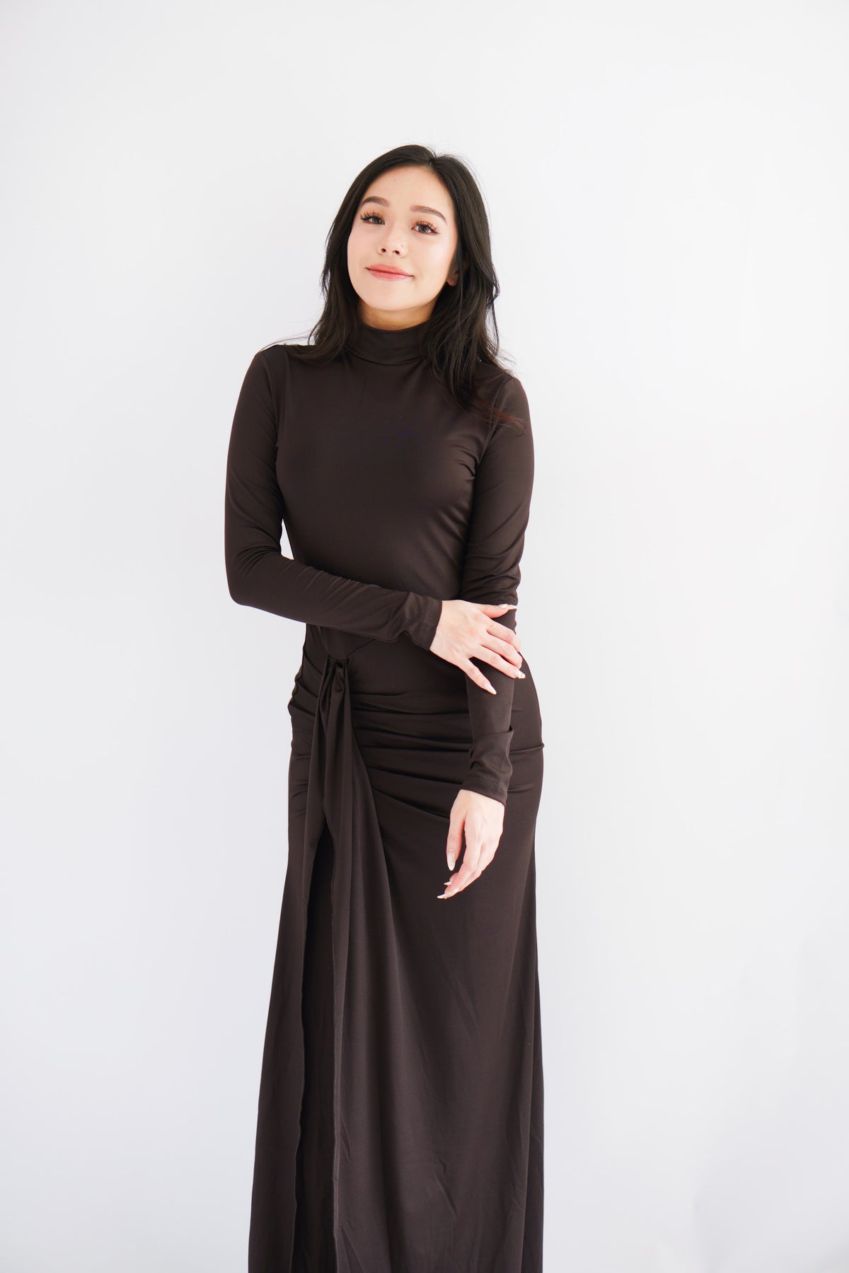(BACKORDER) Shanina Long Sleeve High Neck Slit Maxi Dress in Brown